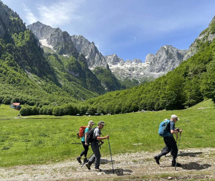 walking holiday montenegro