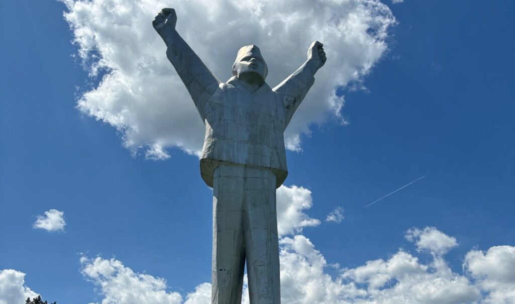 Yugoslav spomenik brutalist architecture monument