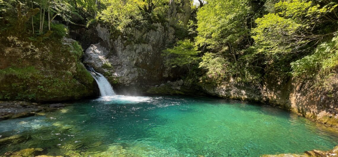 The Blue Eye in Theth National Park astonishes with its incredible blue-green water. It is one of Albania's best places for wild swimming in cold water.